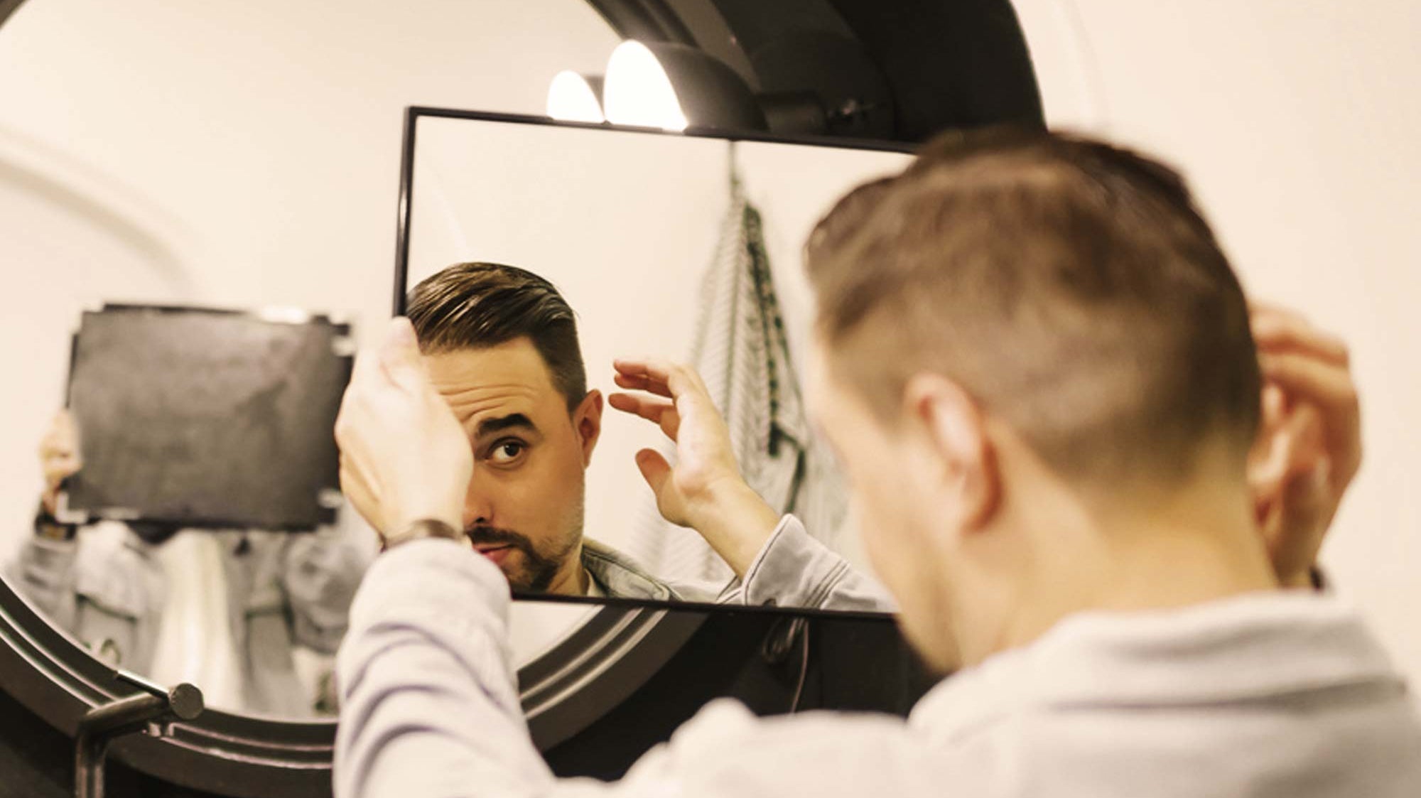 Comment bien se coiffer ? Le guide ultime pour une coiffure impeccable au quotidien