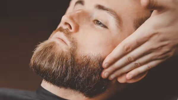 Combien de temps faut-il pour faire pousser une barbe ?