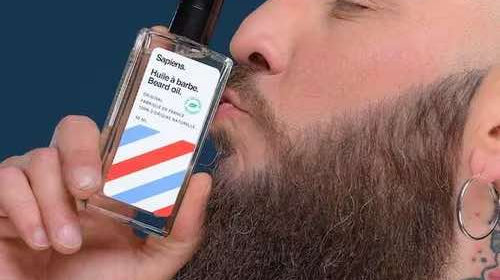 Comment appliquer de l'huile à barbe (correctement)