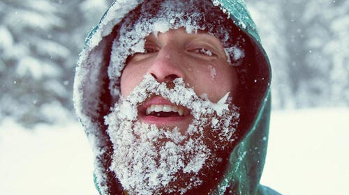 Que faire pour éviter les pellicules de barbe ?
