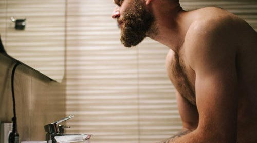 Gommage de la barbe : les bienfaits de l’exfoliation.