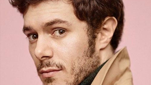 La routine d’entretien d’une barbe incomplète.