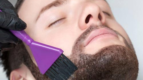 Teinture barbe : le guide de la coloration pour barbe.