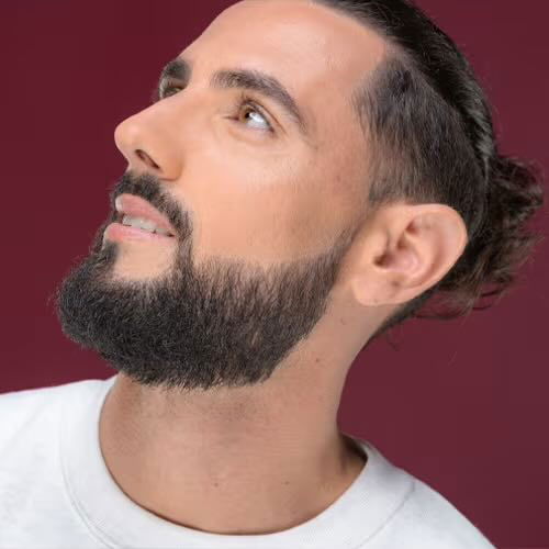 Les meilleurs produits pour faire pousser sa barbe.