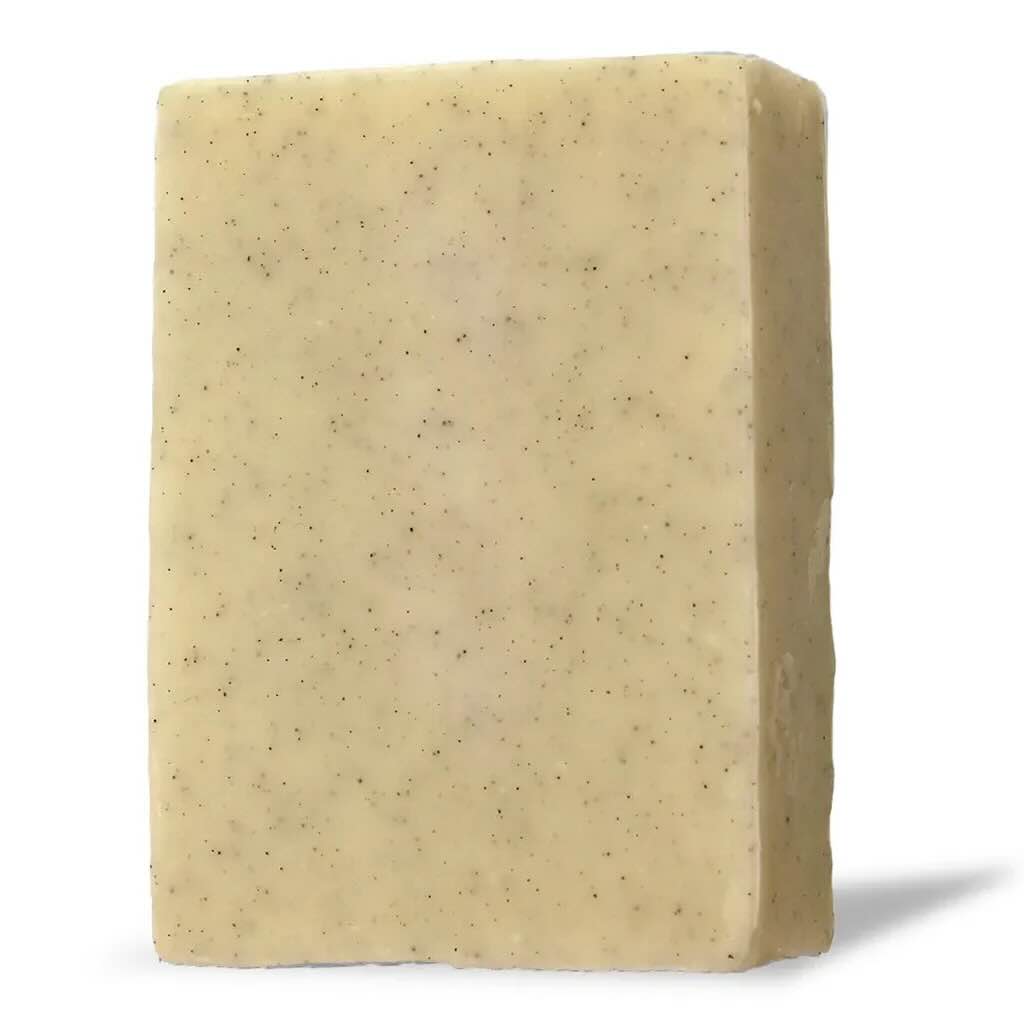 7 idées reçues sur les cosmétiques solides.